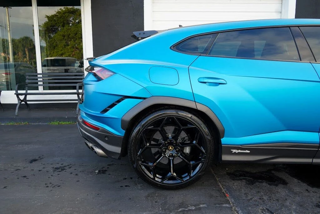 2024 Lamborghini Urus Performante - Image 3 of 31