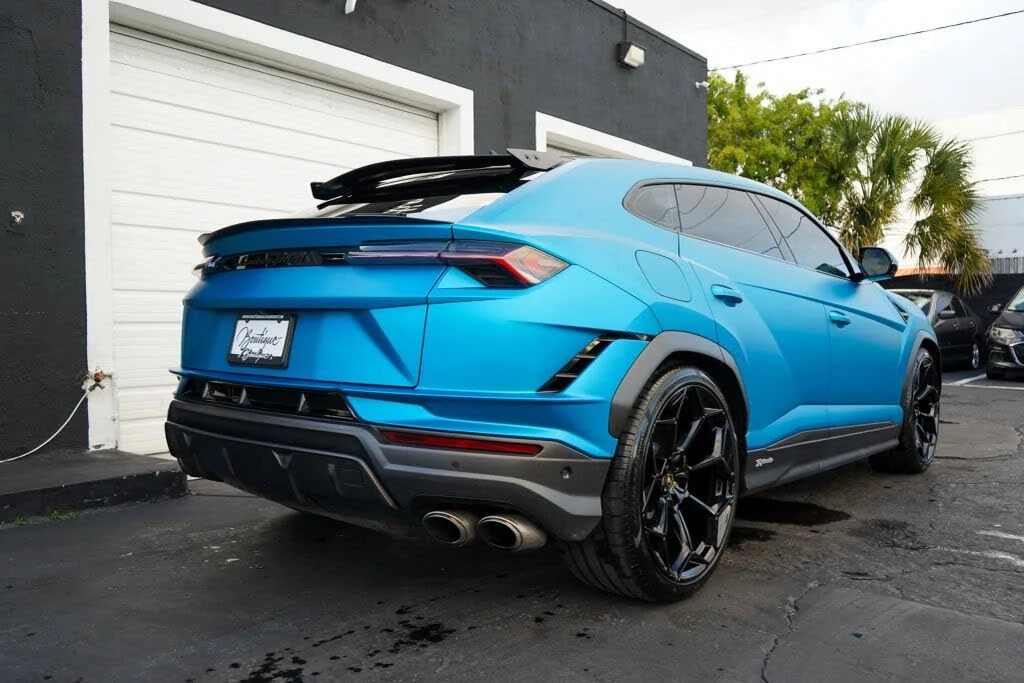 2024 Lamborghini Urus Performante - Image 9 of 31