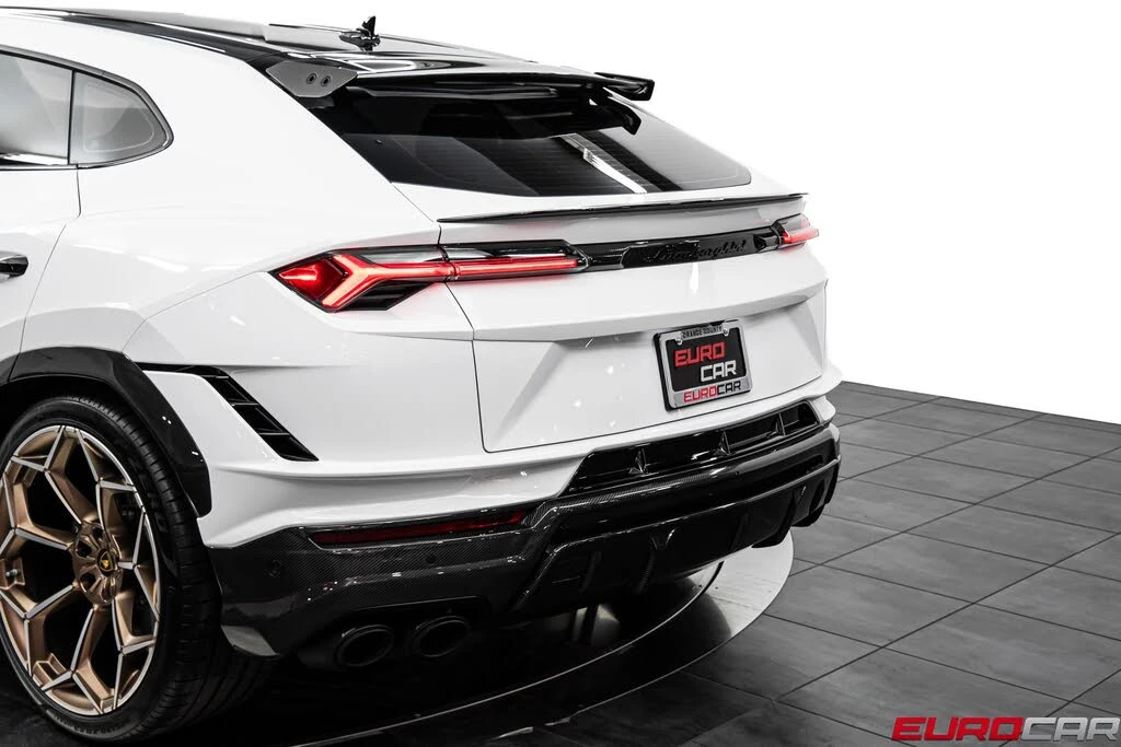2024 Lamborghini Urus Performante - Image 23 of 31