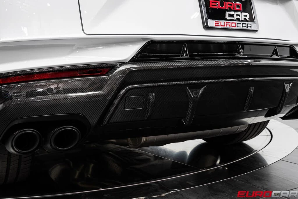 2024 Lamborghini Urus Performante - Image 29 of 31