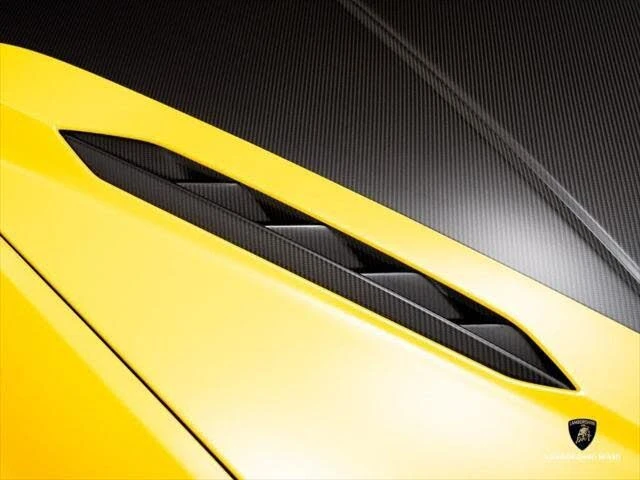 2024 Lamborghini Urus Performante - Image 4 of 31