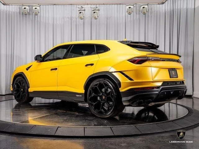 2024 Lamborghini Urus Performante - Image 19 of 31