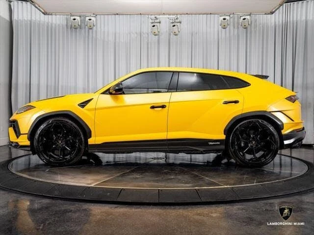 2024 Lamborghini Urus Performante - Image 16 of 31
