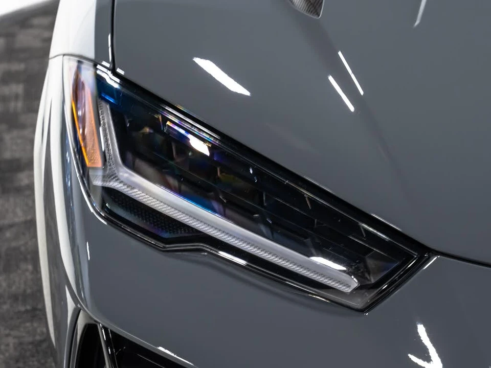 2024 Lamborghini Urus Performante - Image 15 of 31