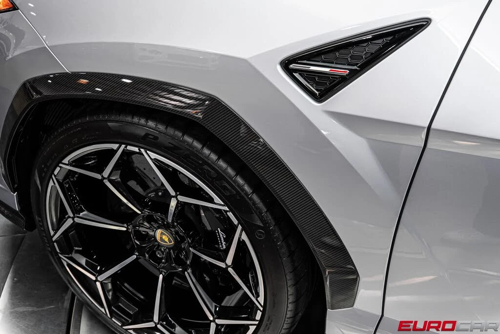2024 Lamborghini Urus Performante - Image 18 of 31