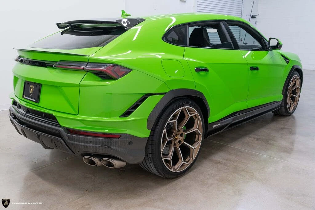 2024 Lamborghini Urus Performante - Image 20 of 31
