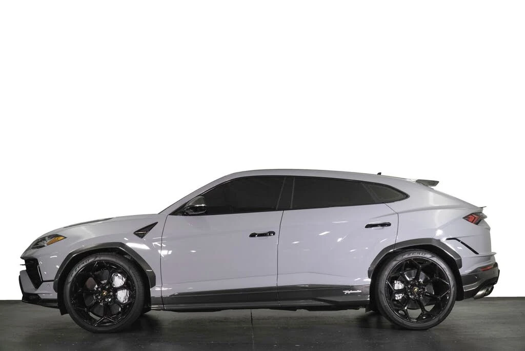 2024 Lamborghini Urus Performante - Image 28 of 31