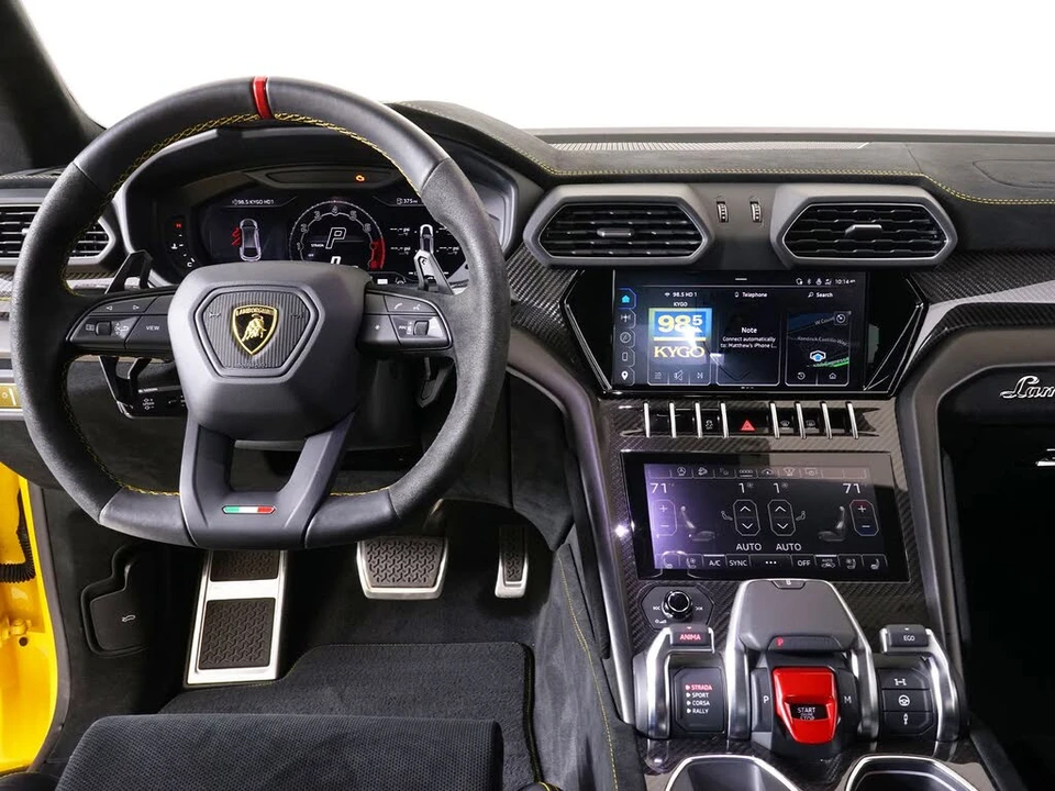 2024 Lamborghini Urus Performante - Image 26 of 31