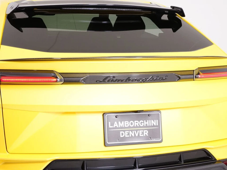 2024 Lamborghini Urus Performante - Image 20 of 31