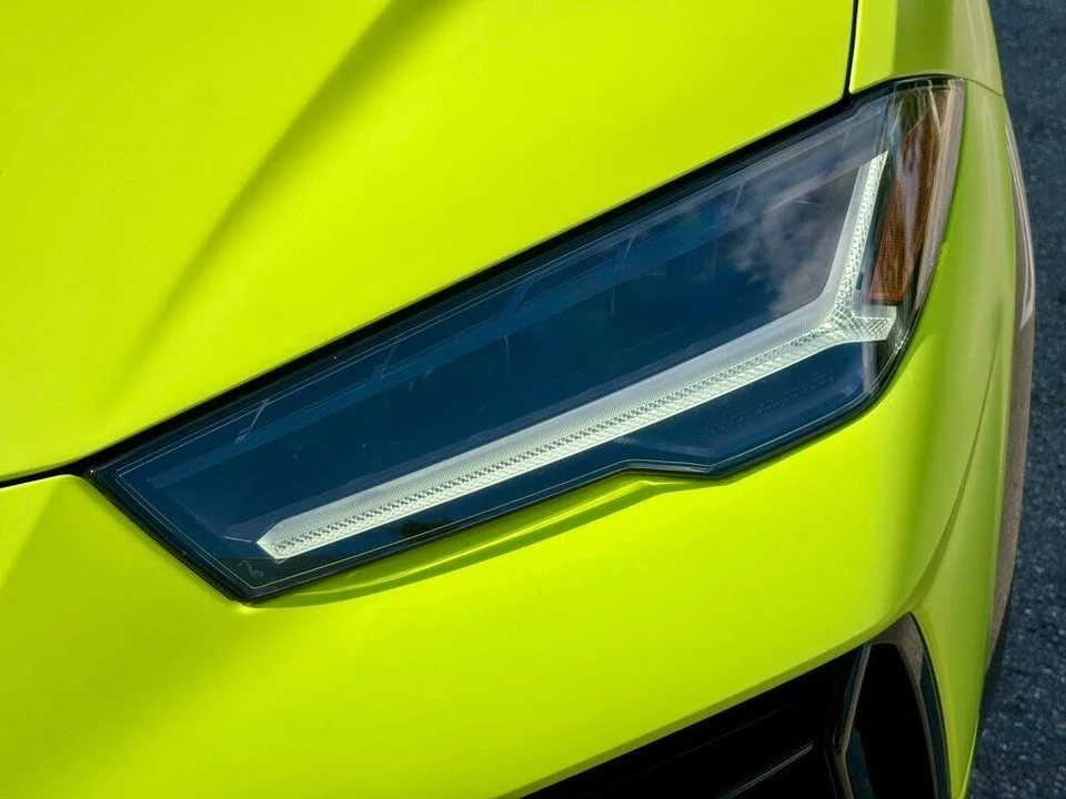 2024 Lamborghini Urus Performante - Image 28 of 31