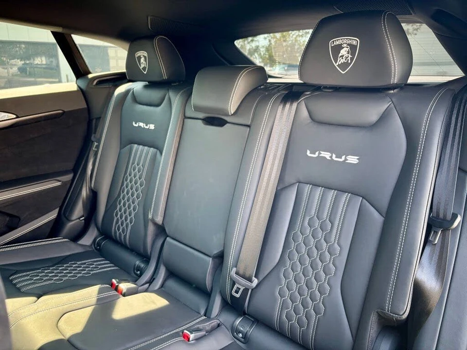 2024 Lamborghini Urus Performante - Image 22 of 31