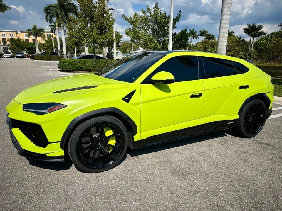 2024 Lamborghini Urus Performante - Image 11 of 31
