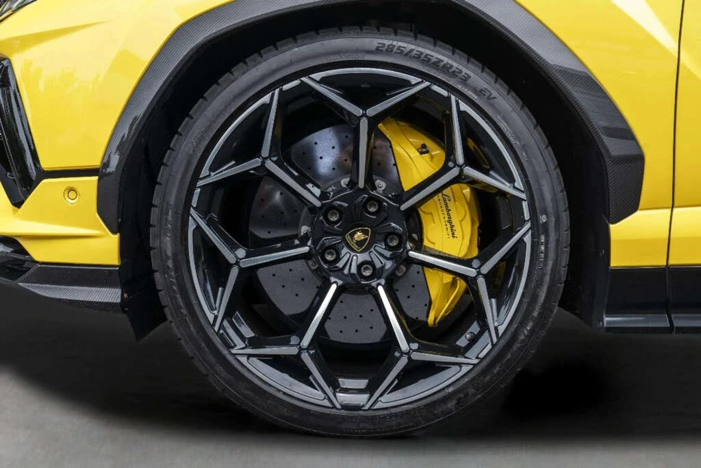 2024 Lamborghini Urus Performante - Image 8 of 31