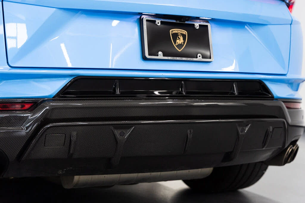 2024 Lamborghini Urus Performante - Image 28 of 31