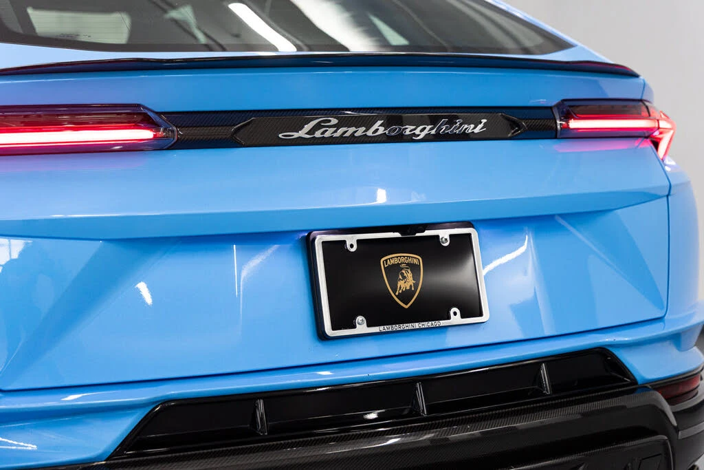 2024 Lamborghini Urus Performante - Image 25 of 31