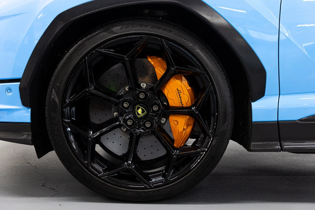 2024 Lamborghini Urus Performante - Image 18 of 31