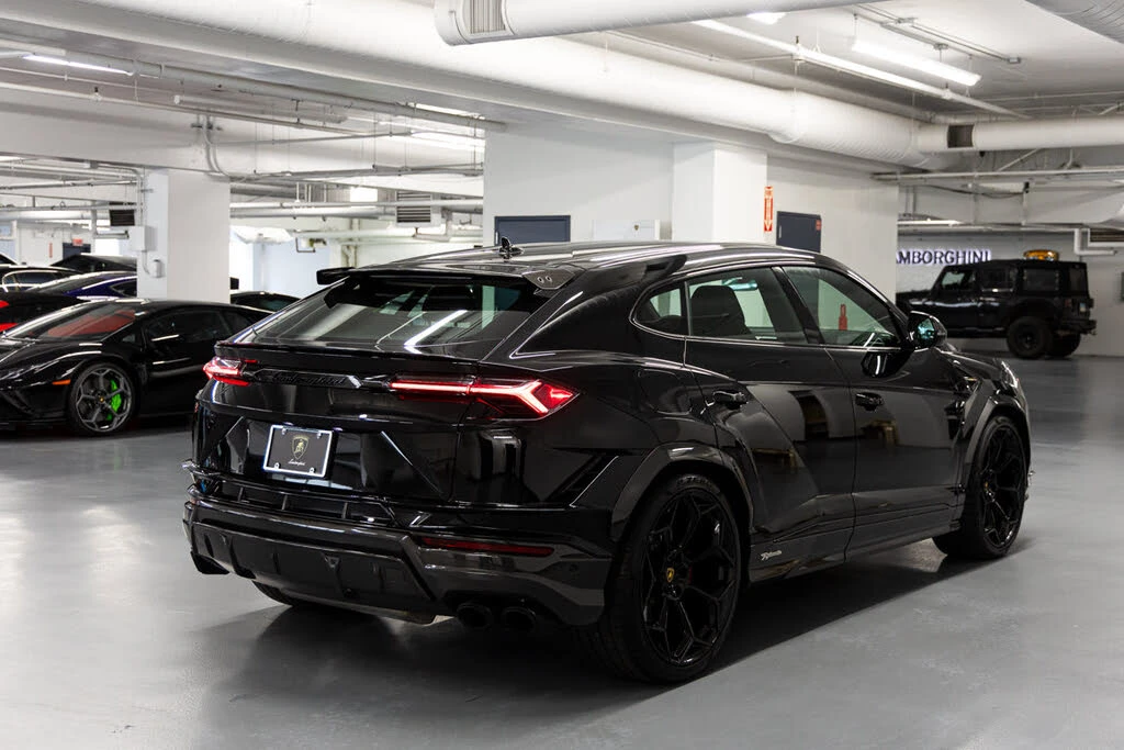 2024 Lamborghini Urus Performante - Image 8 of 31