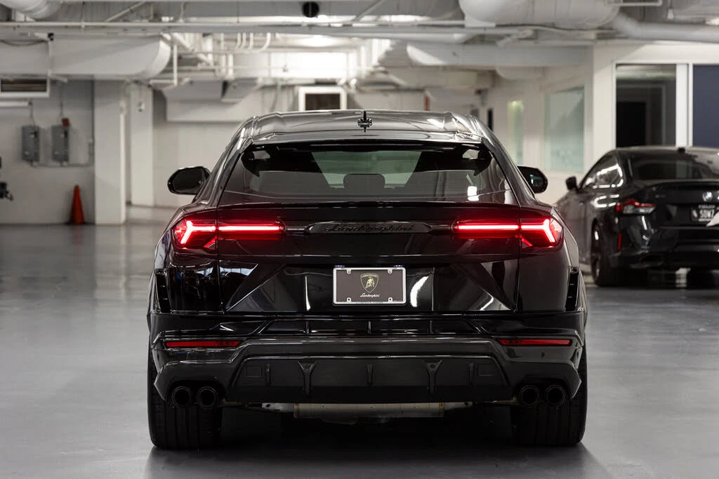 2024 Lamborghini Urus Performante - Image 7 of 31