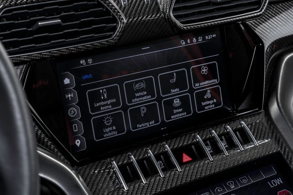 2024 Lamborghini Urus Performante - Image 26 of 31