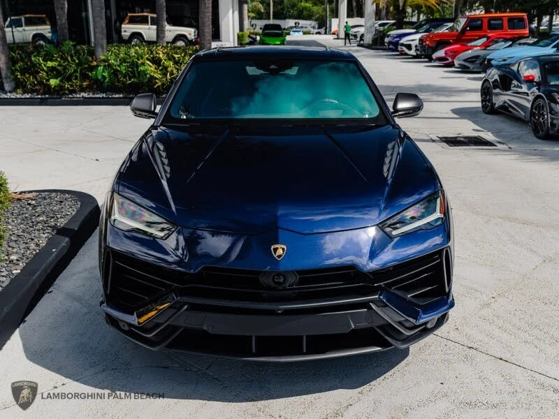 2024 Lamborghini Urus Performante - Image 9 of 30