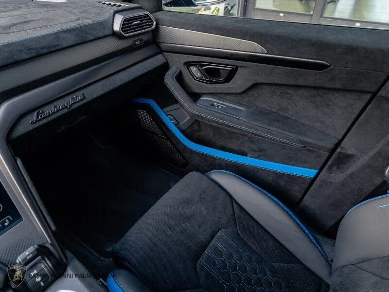 2024 Lamborghini Urus Performante - Image 13 of 30
