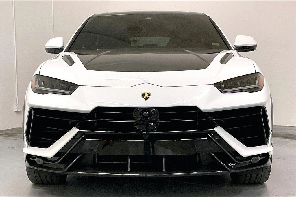 2024 Lamborghini Urus Performante - Image 2 of 31