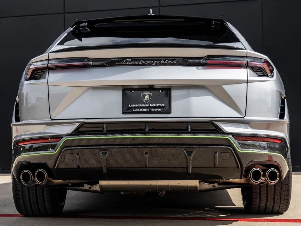 2024 Lamborghini Urus Performante - Image 7 of 31