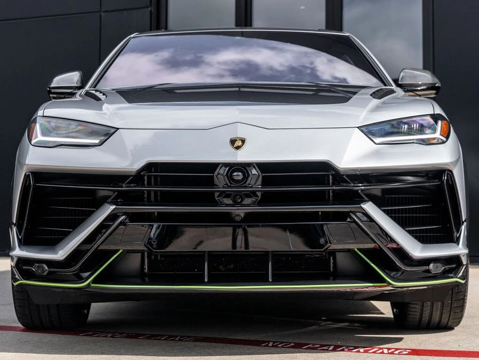 2024 Lamborghini Urus Performante - Image 4 of 31