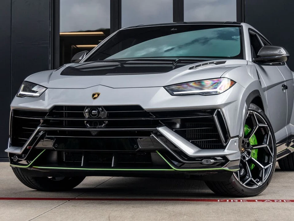 2024 Lamborghini Urus Performante - Image 3 of 31
