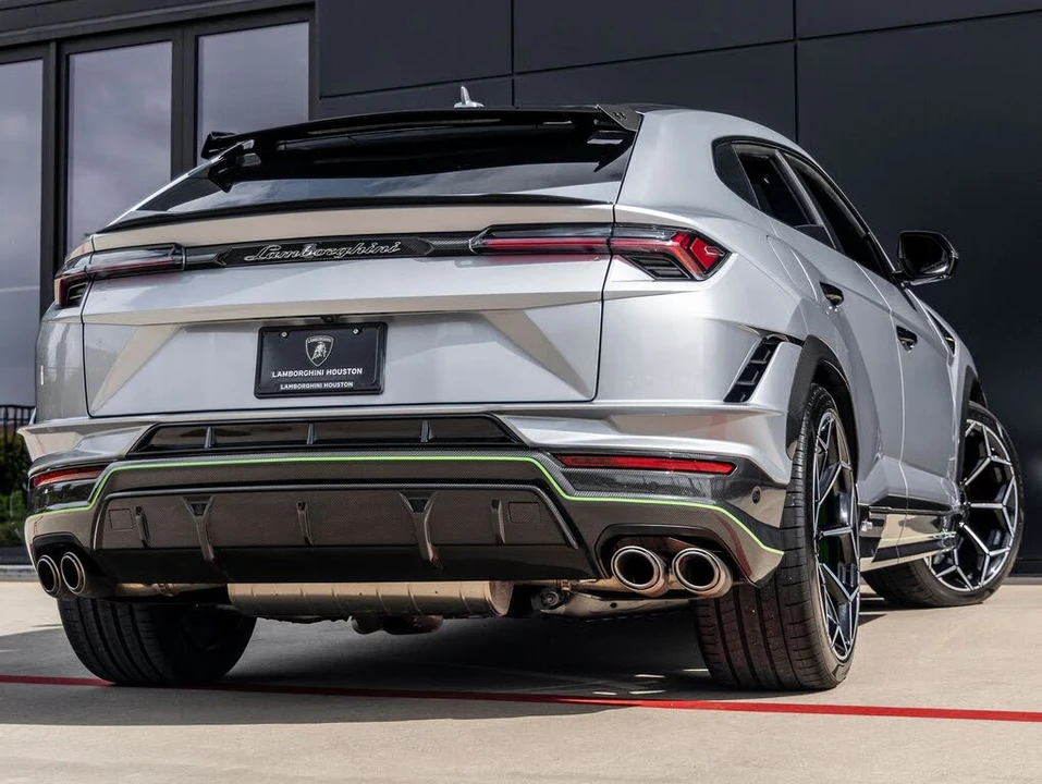 2024 Lamborghini Urus Performante - Image 8 of 31