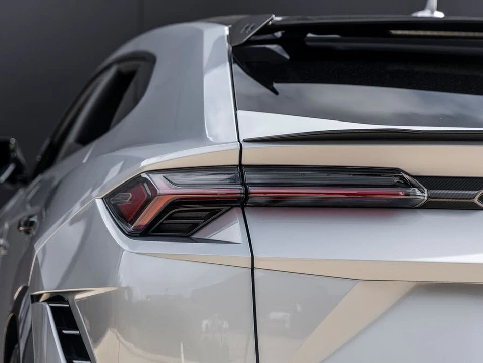2024 Lamborghini Urus Performante - Image 12 of 31