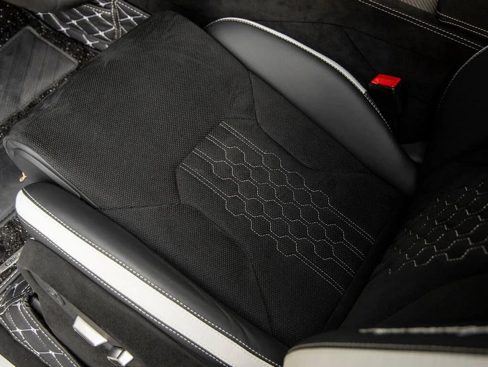 2024 Lamborghini Urus Performante - Image 31 of 31