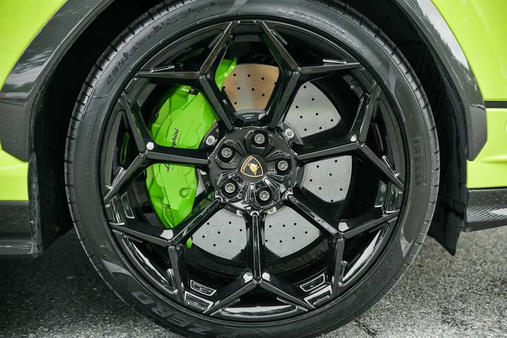 2024 Lamborghini Urus Performante - Image 31 of 31