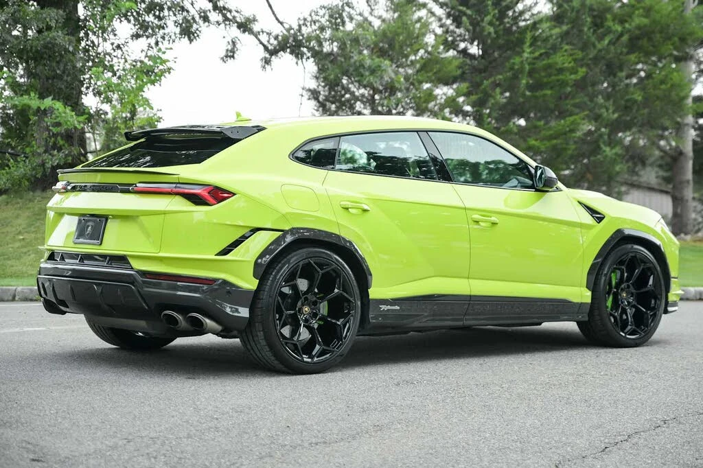 2024 Lamborghini Urus Performante - Image 12 of 31