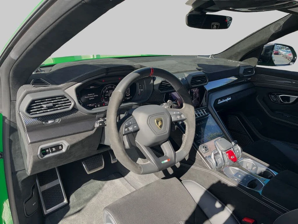 2024 Lamborghini Urus Performante - Image 15 of 24