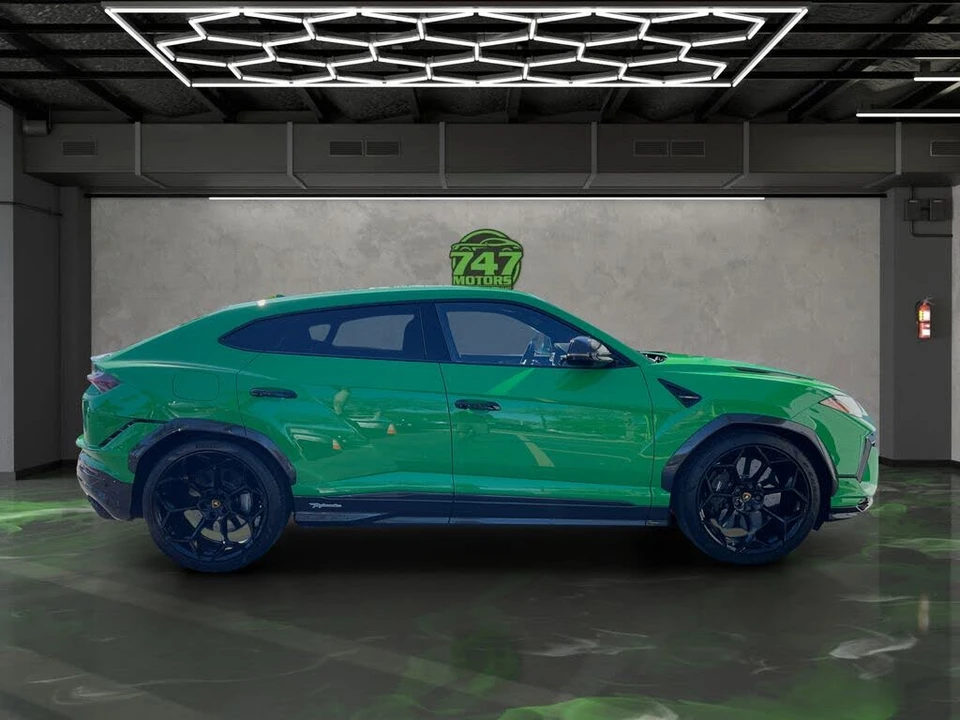 2024 Lamborghini Urus Performante - Image 6 of 24