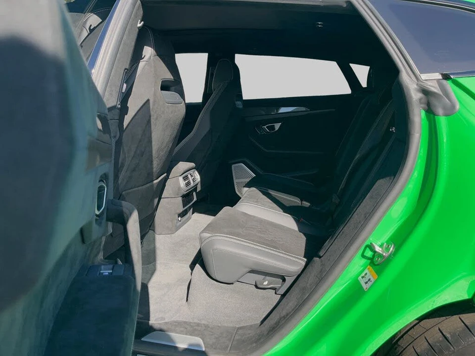 2024 Lamborghini Urus Performante - Image 11 of 24