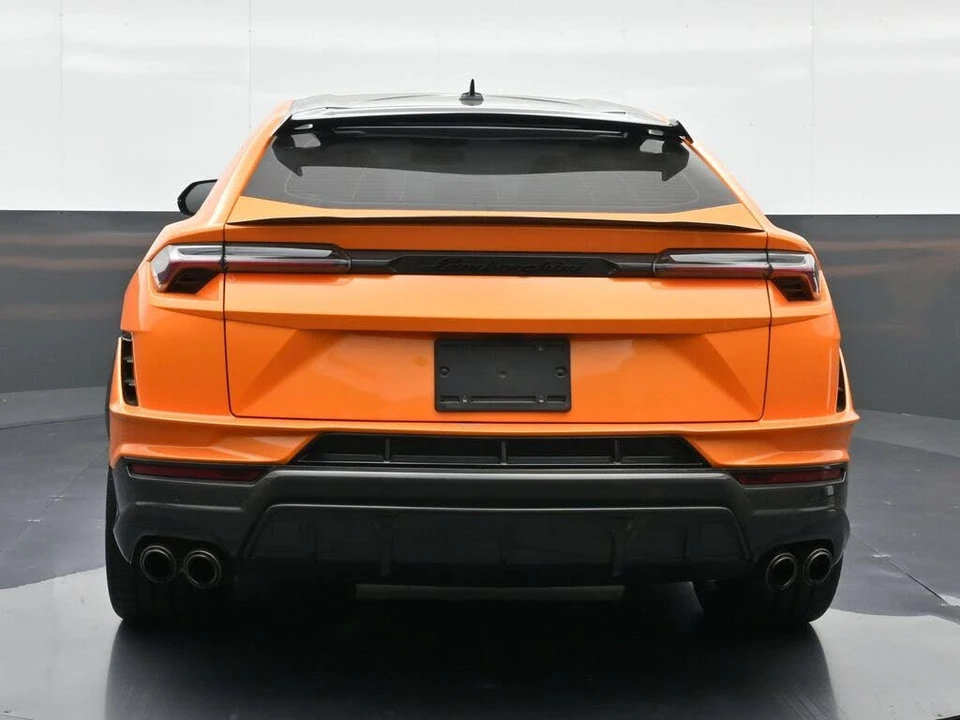 2024 Lamborghini Urus Performante - Image 7 of 7