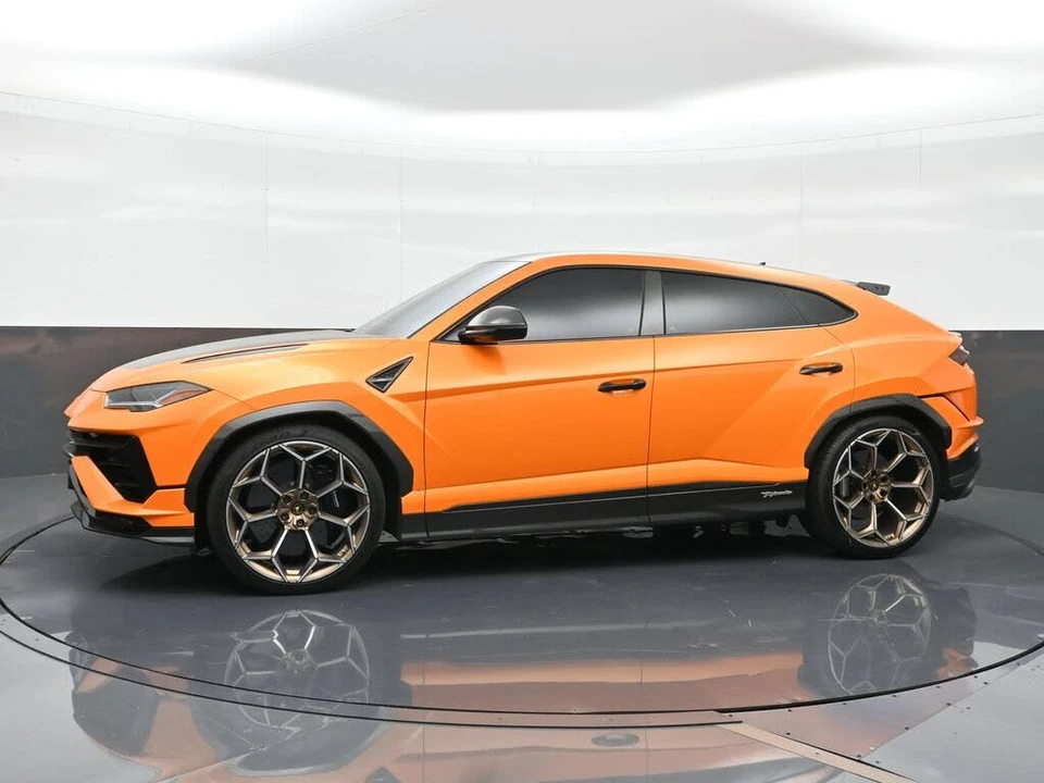 2024 Lamborghini Urus Performante - Image 3 of 7