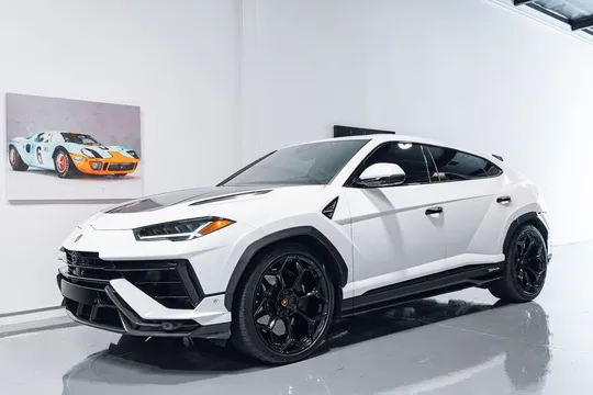 2024 Lamborghini Urus Performante AWD