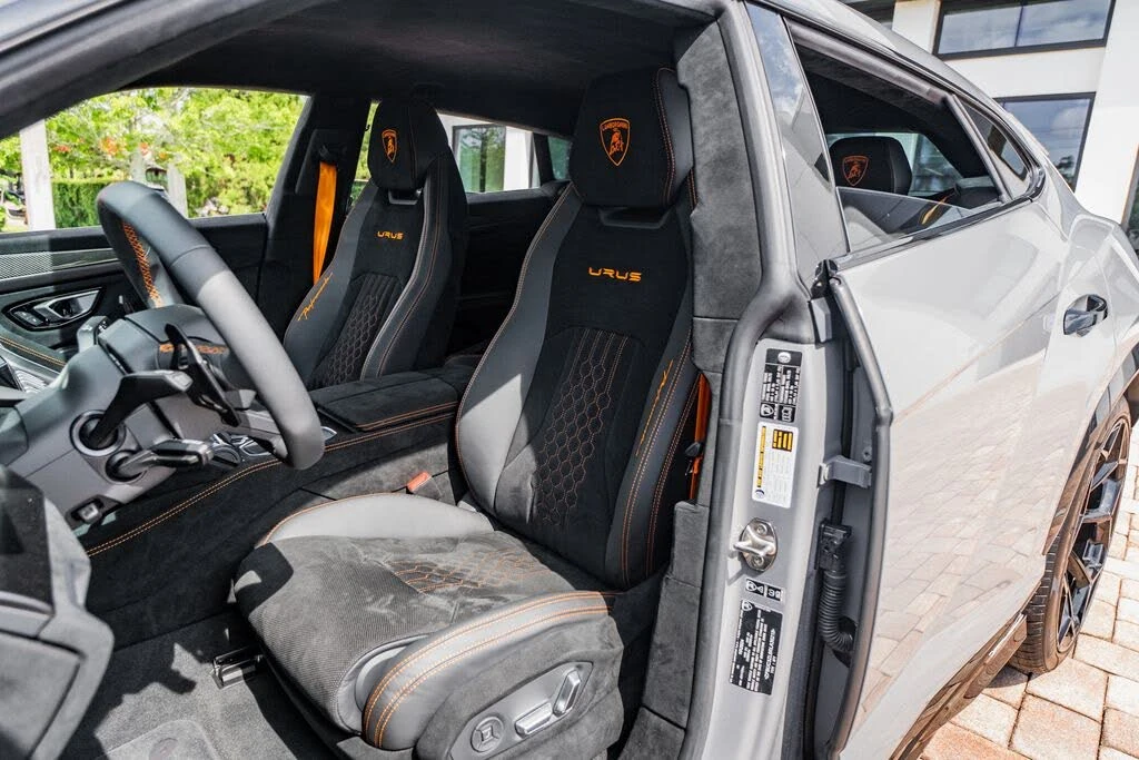 2024 Lamborghini Urus Performante - Image 23 of 31