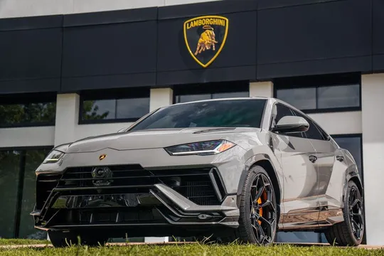 2024 Lamborghini Urus Performante AWD