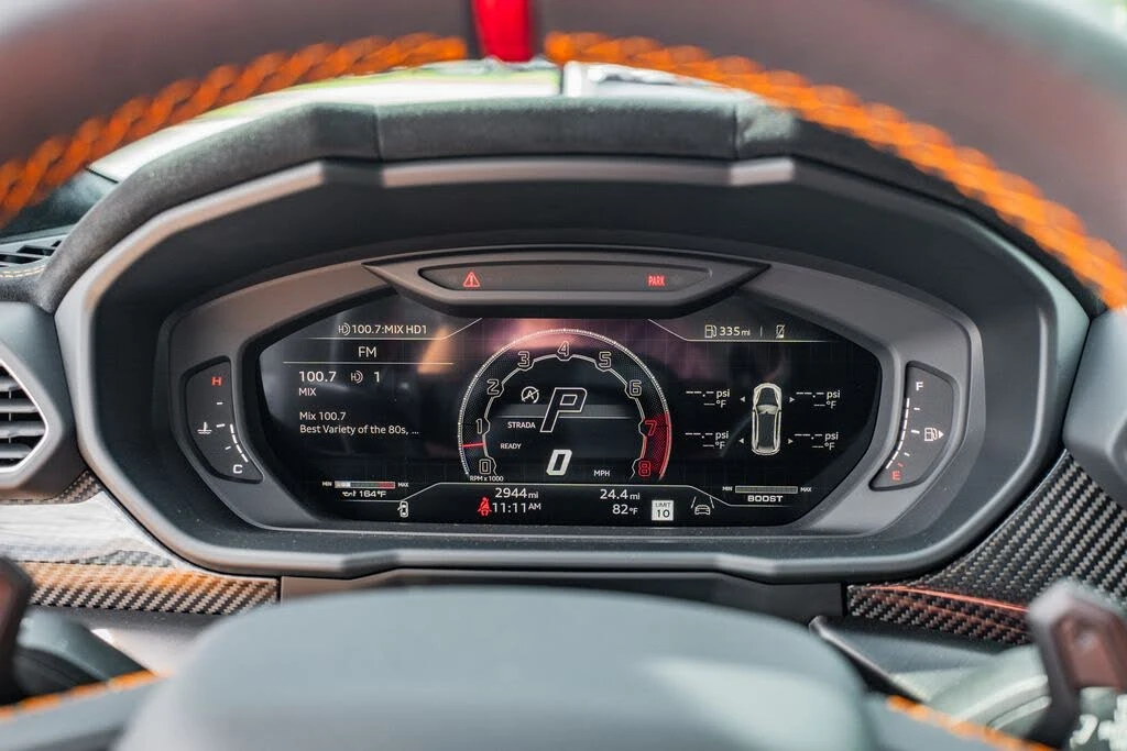 2024 Lamborghini Urus Performante - Image 29 of 31