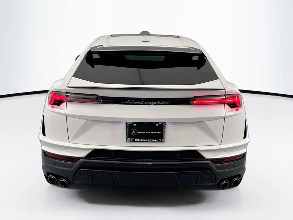 2024 Lamborghini Urus Performante - Image 6 of 31
