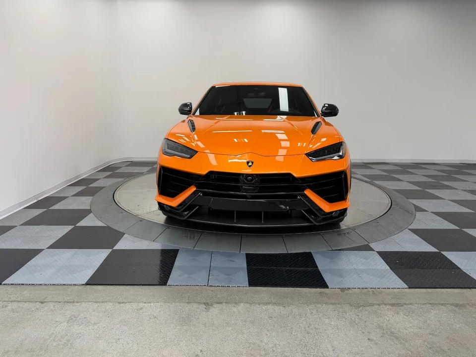 2024 Lamborghini Urus Performante - Image 4 of 31
