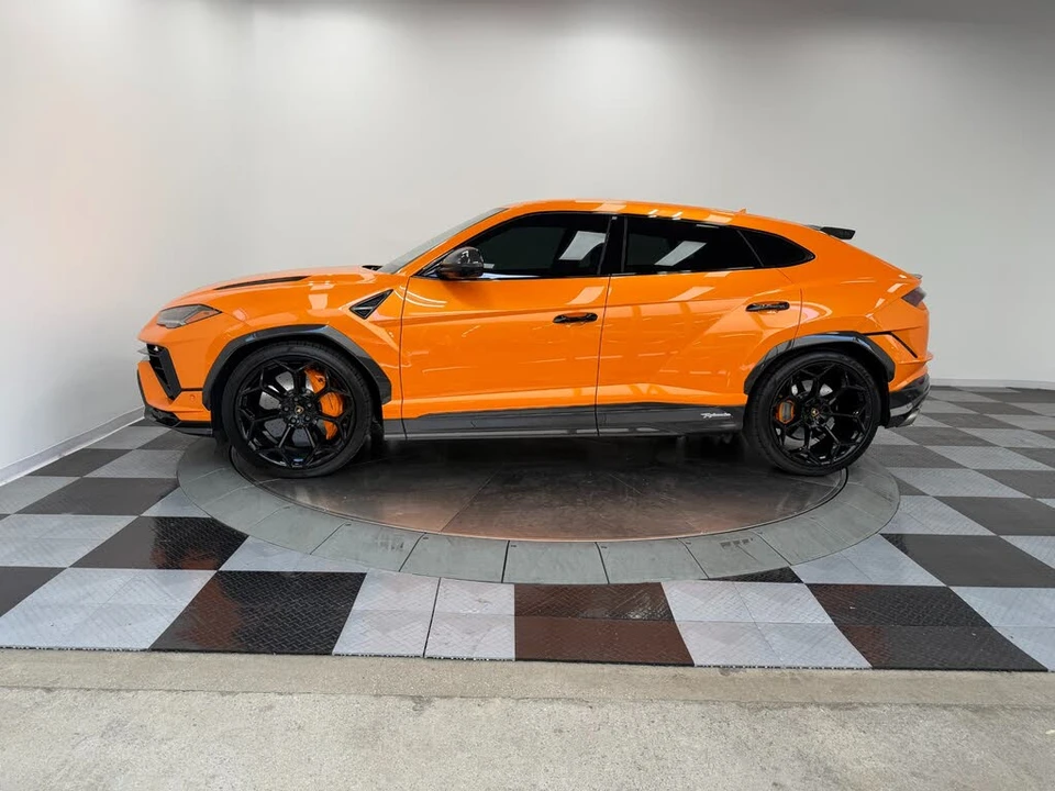 2024 Lamborghini Urus Performante - Image 6 of 31
