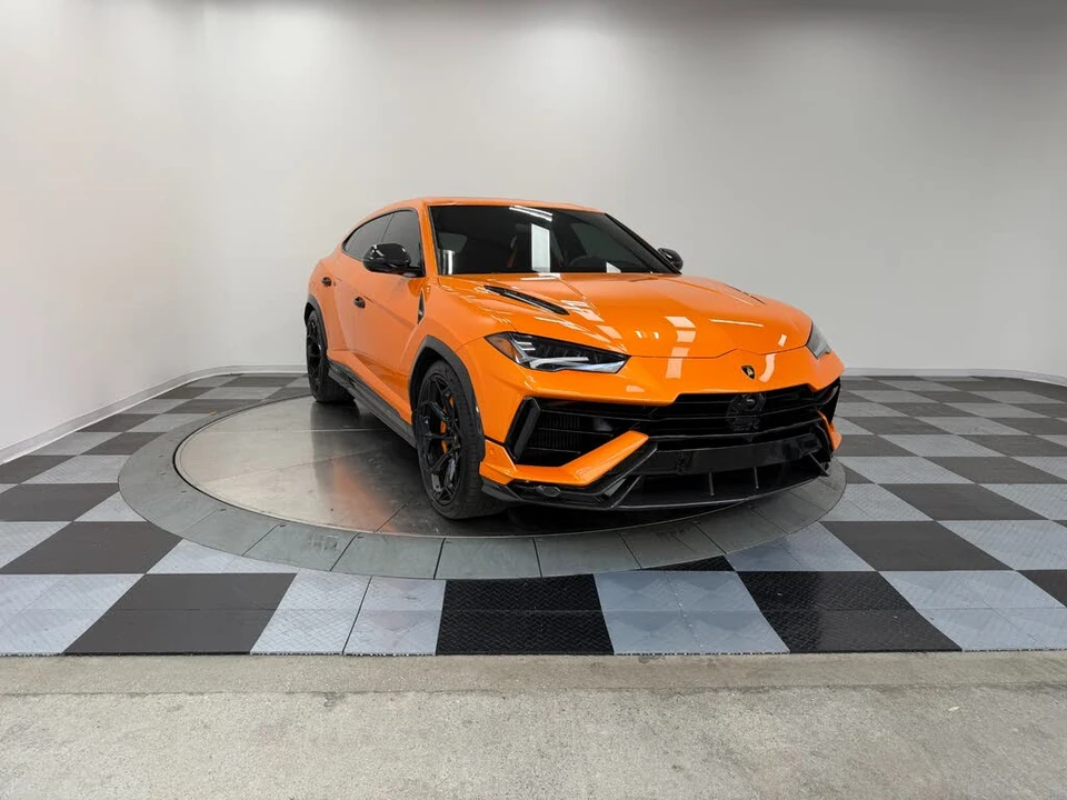 2024 Lamborghini Urus Performante - Image 3 of 31