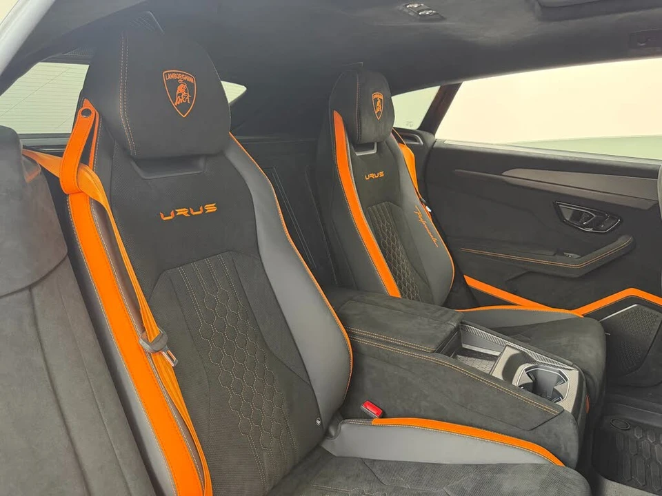 2024 Lamborghini Urus Performante - Image 26 of 31