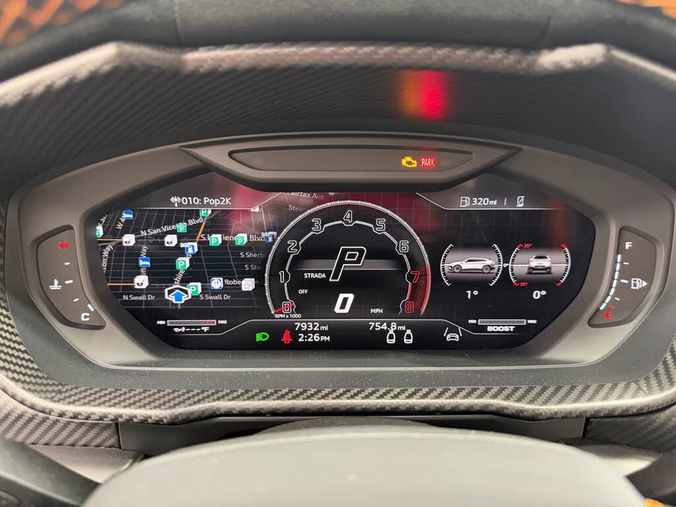 2024 Lamborghini Urus Performante - Image 20 of 31