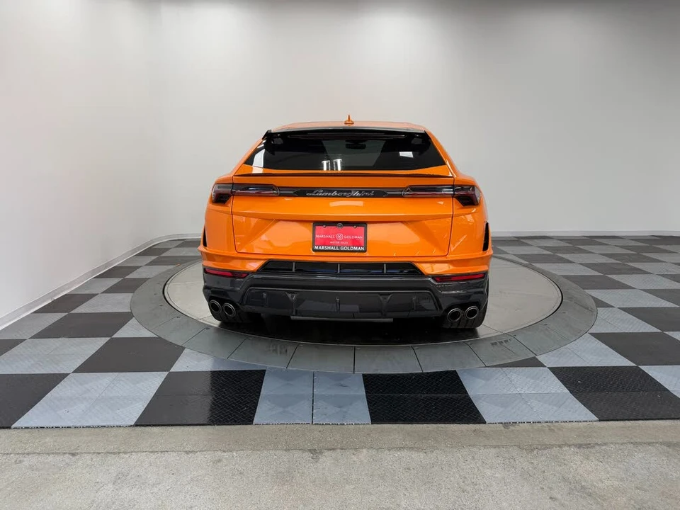 2024 Lamborghini Urus Performante - Image 8 of 31